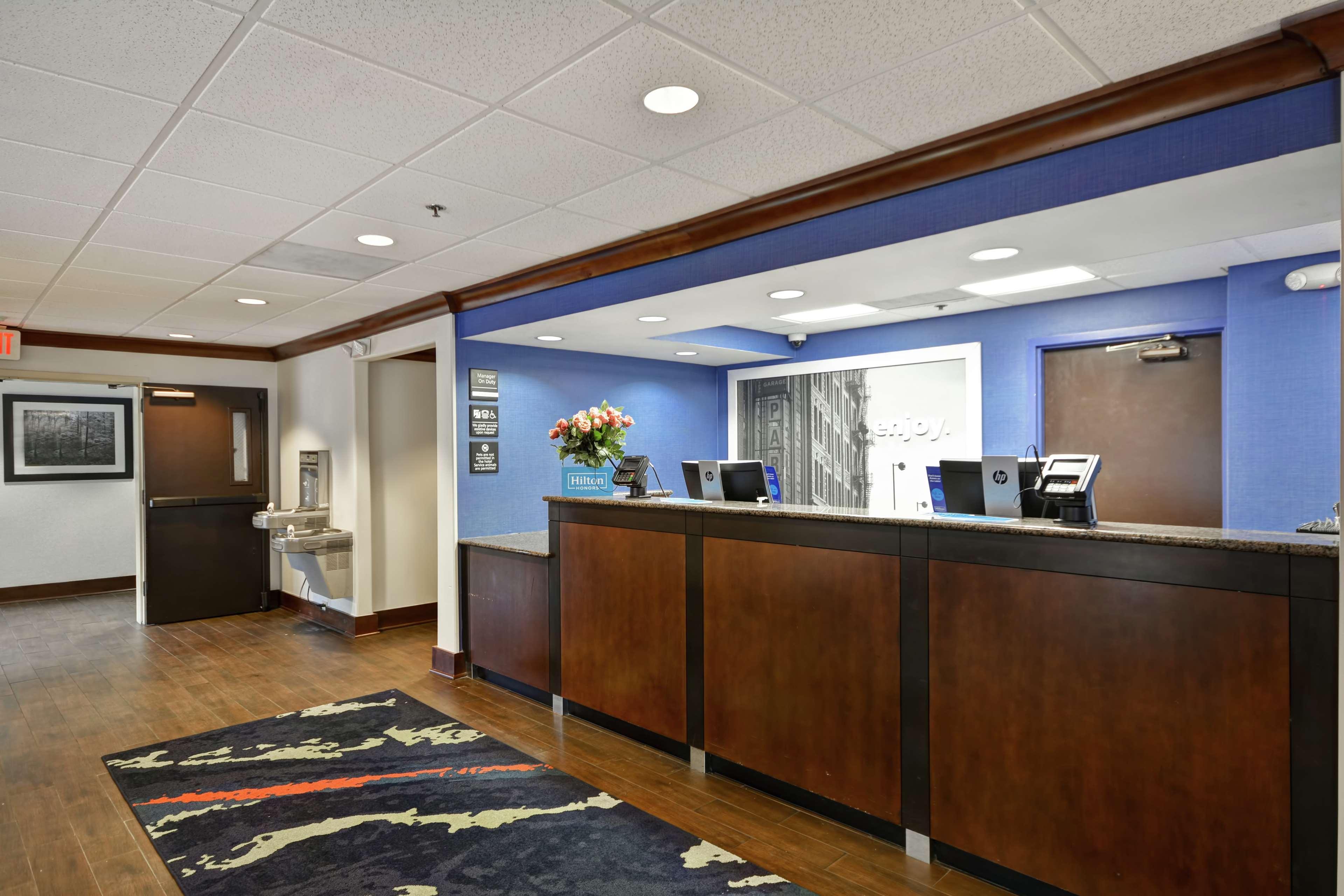 Hampton Inn Birmingham/Mountain Brook Eksteriør billede
