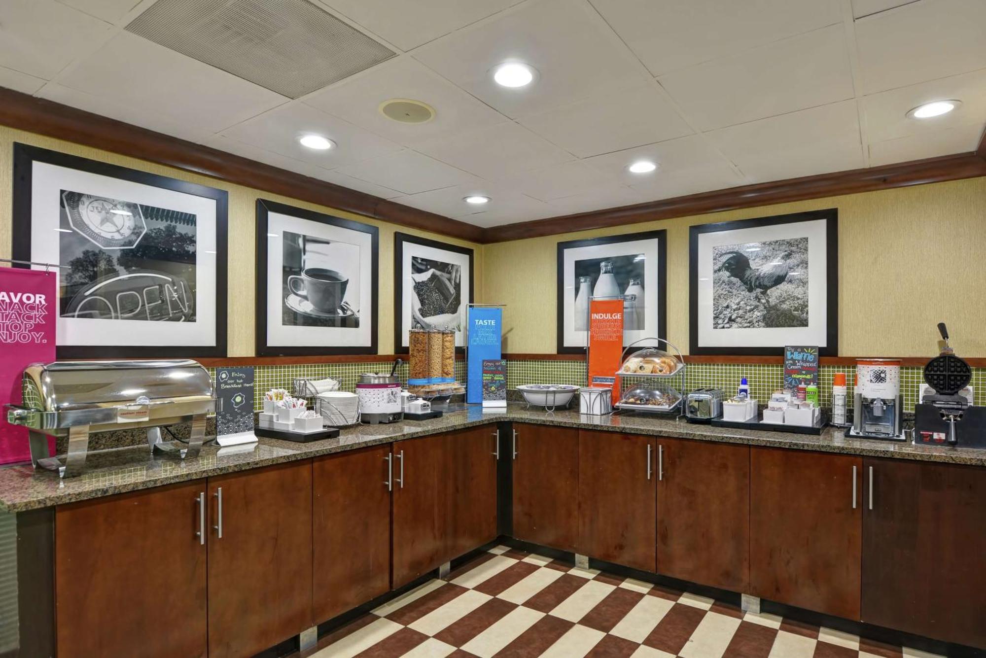 Hampton Inn Birmingham/Mountain Brook Eksteriør billede