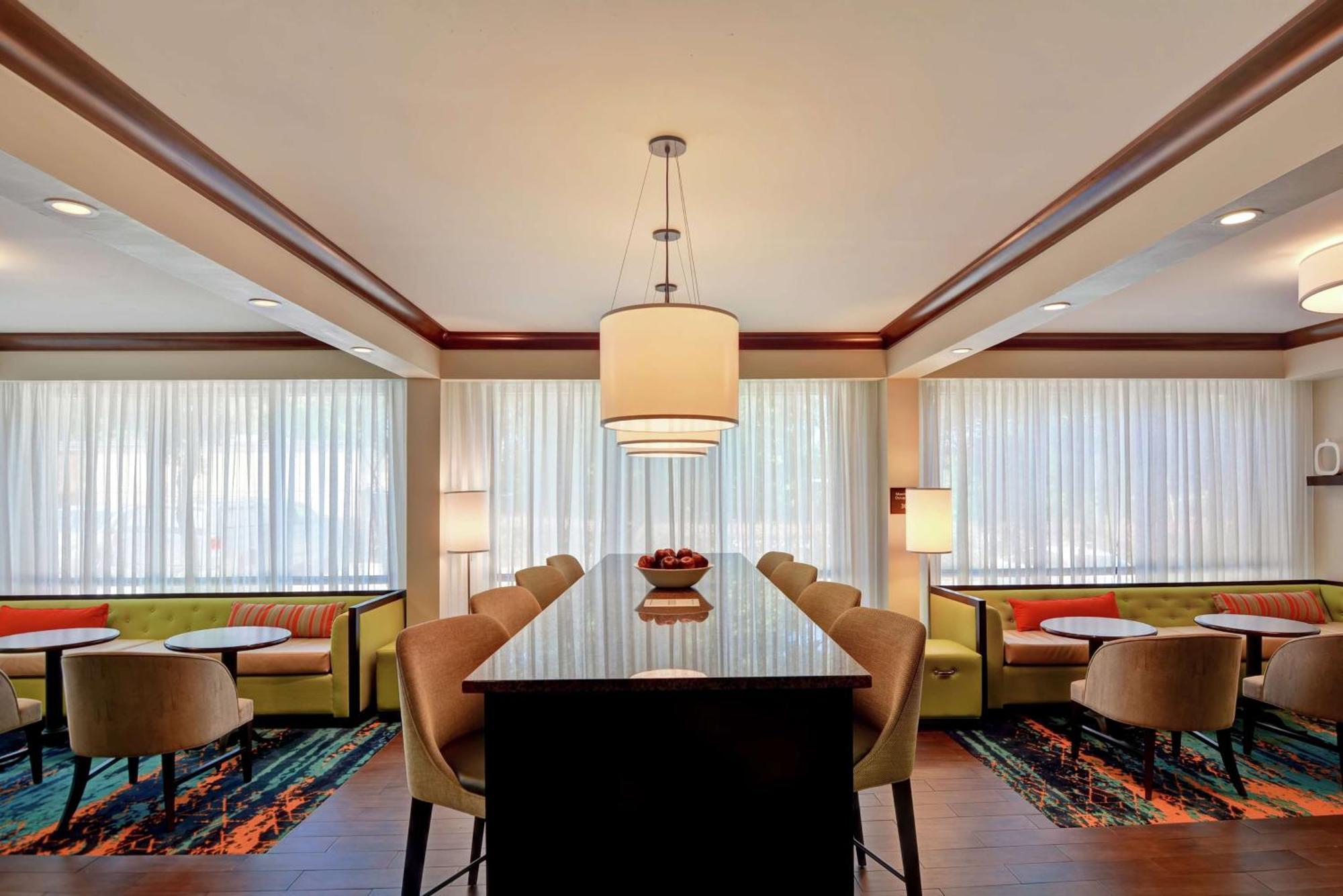 Hampton Inn Birmingham/Mountain Brook Eksteriør billede