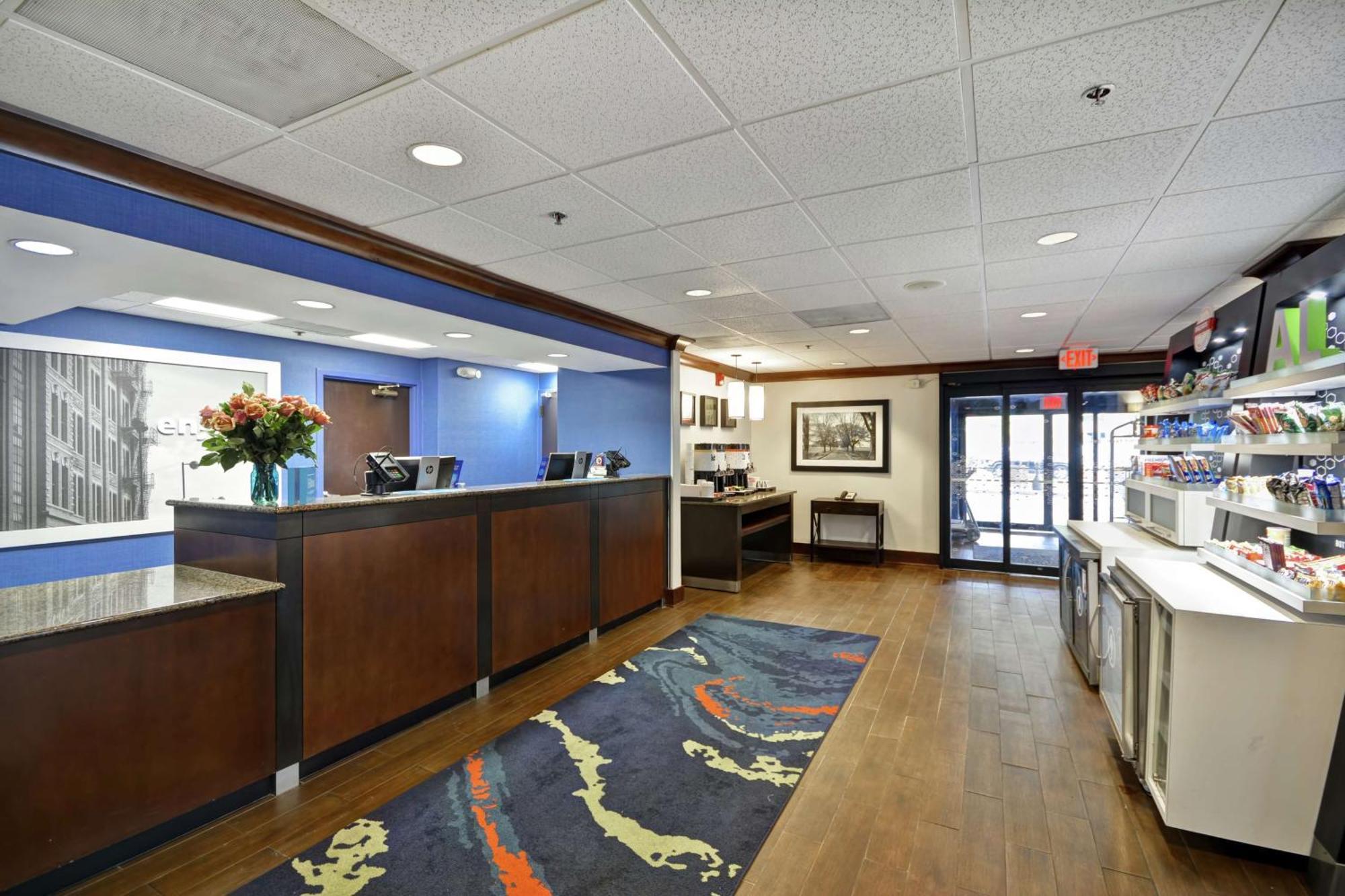 Hampton Inn Birmingham/Mountain Brook Eksteriør billede
