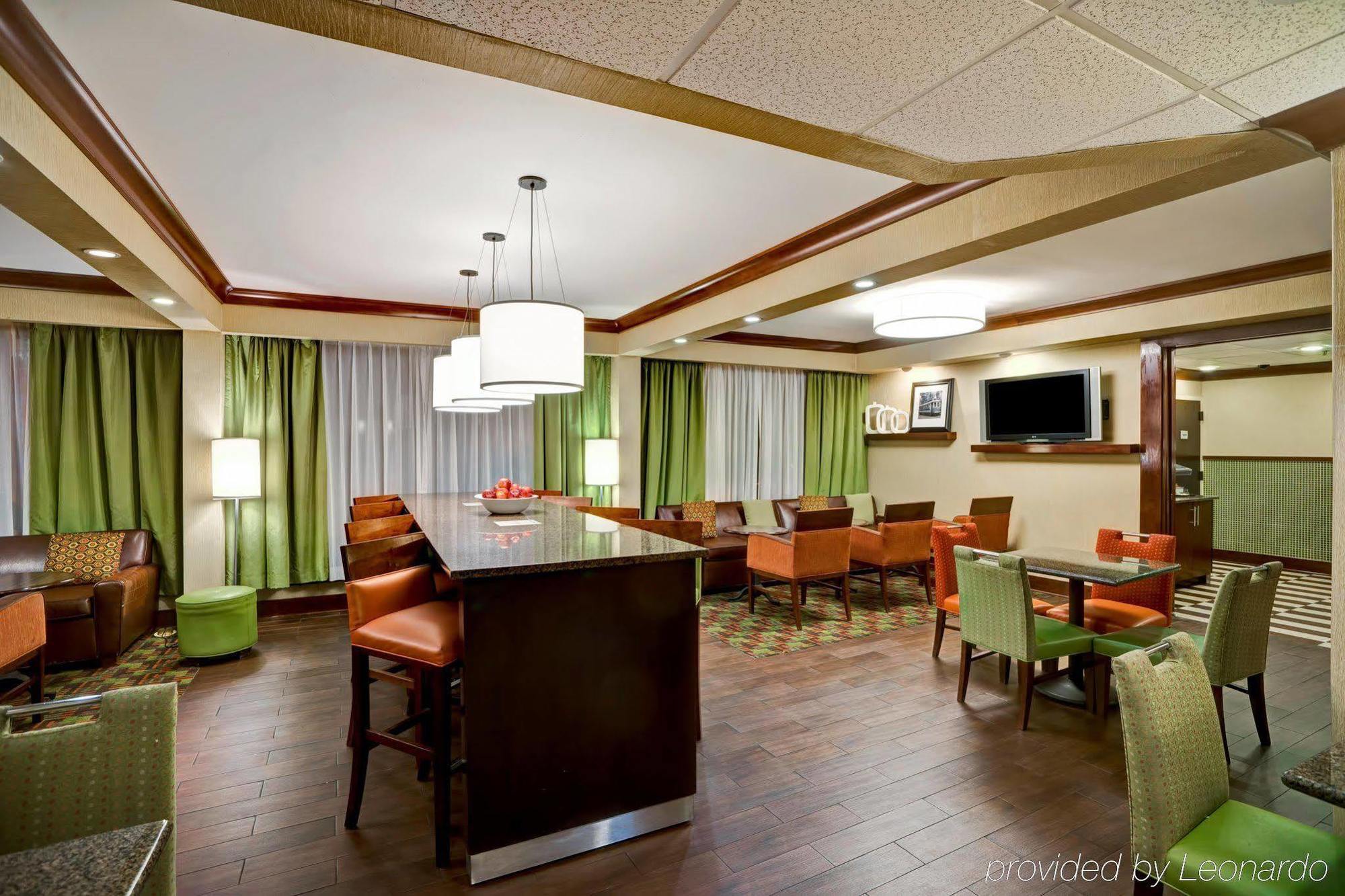Hampton Inn Birmingham/Mountain Brook Eksteriør billede