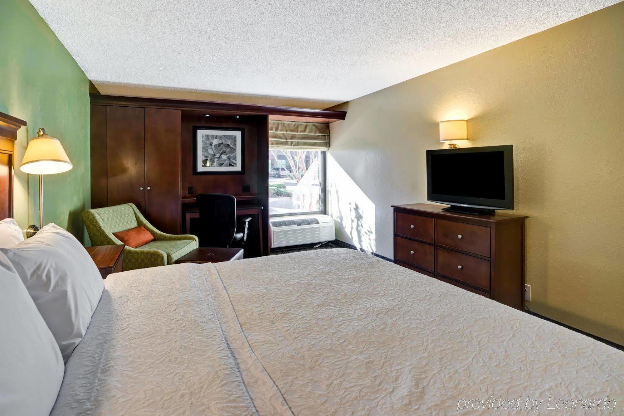 Hampton Inn Birmingham/Mountain Brook Eksteriør billede